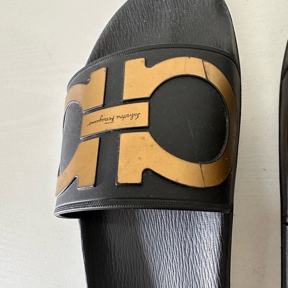 Salvatore Ferragamo Men’s Slides - Picture 6 of 7